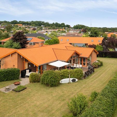 Vaerelse, Bad Og Toilet I Villa Næstved Buitenkant foto
