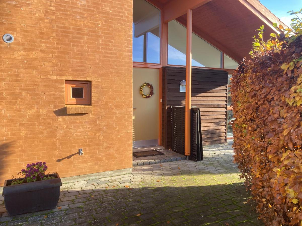 Vaerelse, Bad Og Toilet I Villa Næstved Buitenkant foto